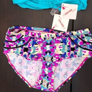 6 Shore Road La Playa Bikini bottom